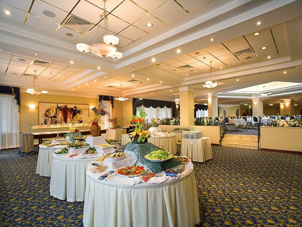 Aloe Hotel Paphos Extérieur photo